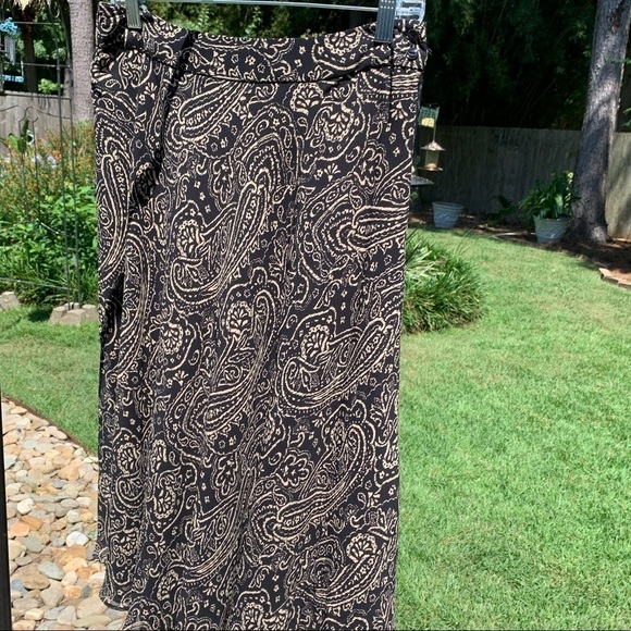 JONES NEW YORK Collection paisley print column midi skirt neutral minimalist - Picture 3 of 8